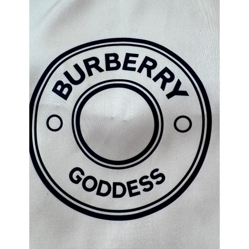 Burberry‎ Goddess Drawstring Cosmetic Pouch Beige Travel Makeup Bag Logo Promo